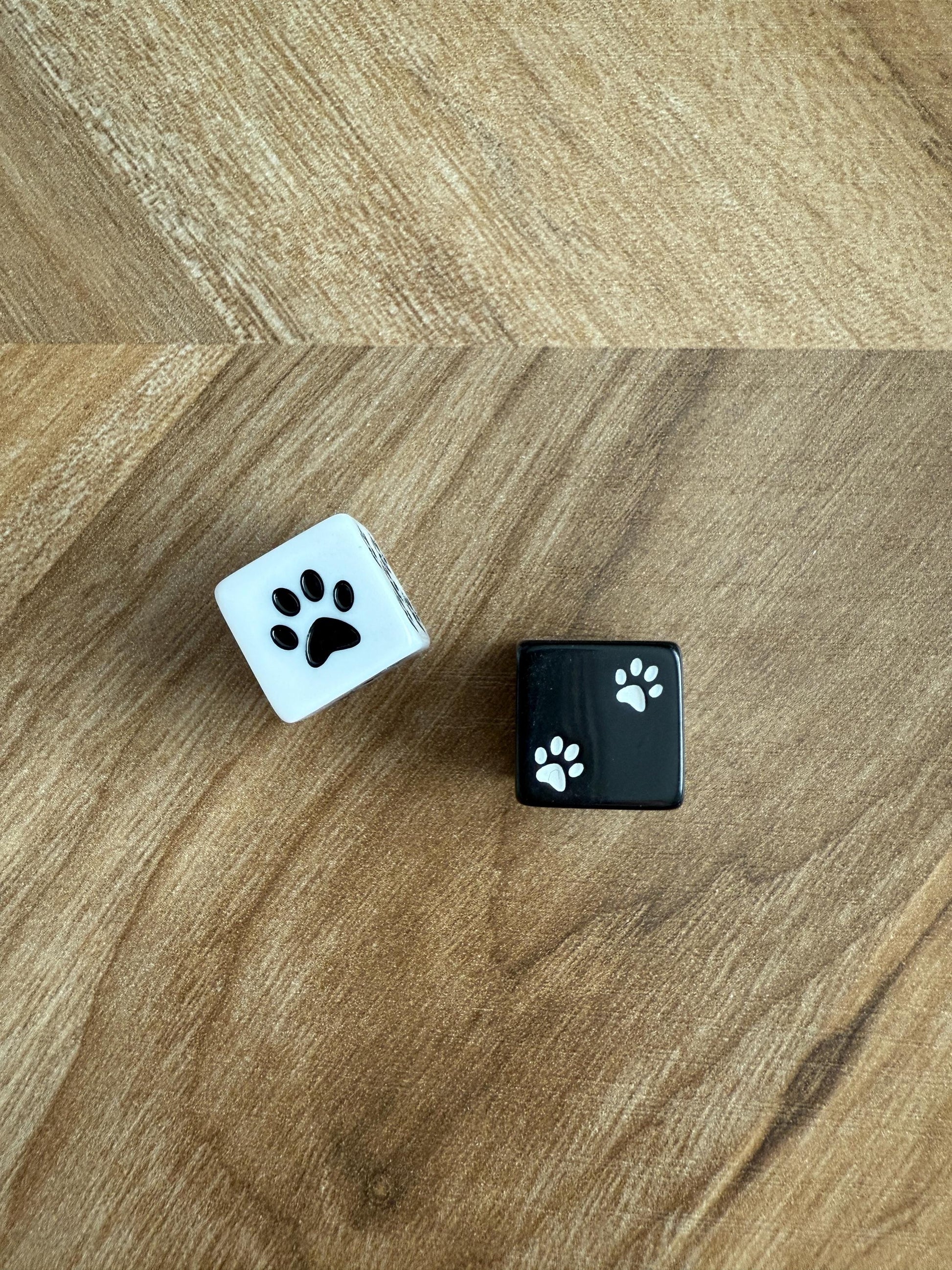 Set of 2 Paw Print Dice